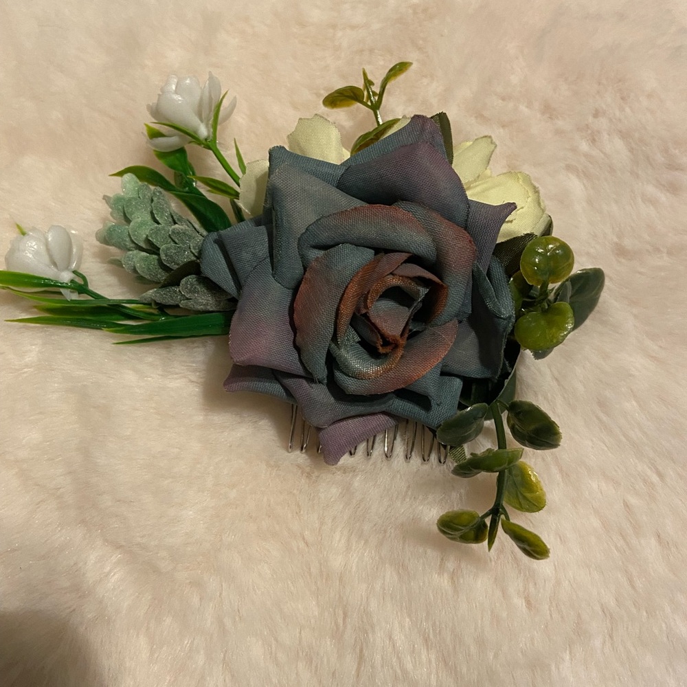 Floral Hair Comb with Multicolor Roses